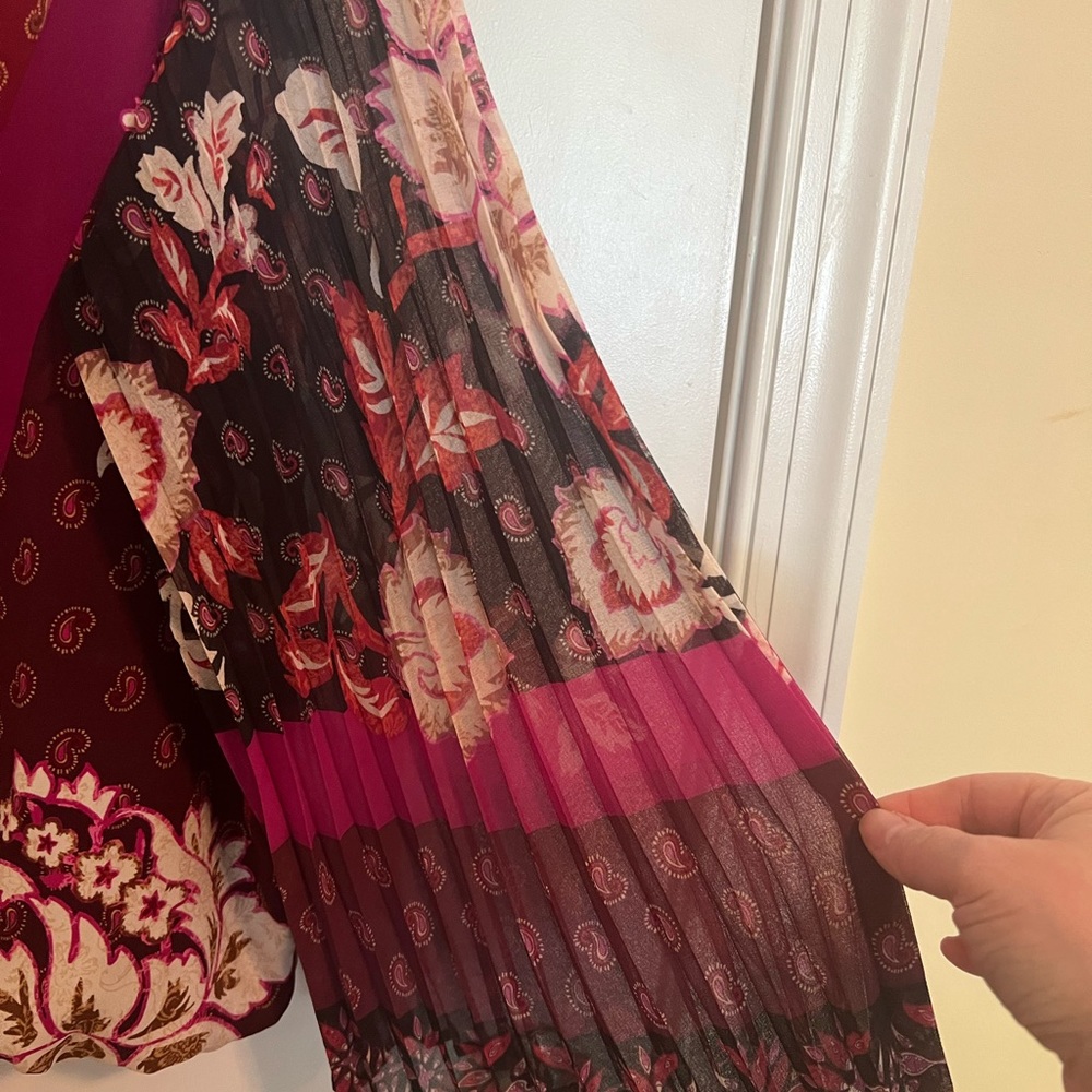 Multi-colored Blouse - Picture 4 of 7